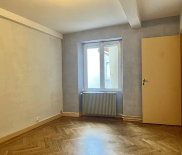 APPARTEMENT T5 A LOUER A SAINT SYMPHORIEN DE LAY - Photo 1