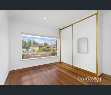 5 Gail Court, Albion, Vic 3020 - Photo 2