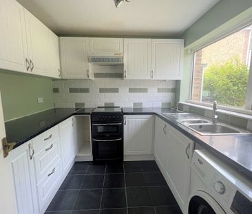 Evenlode Close - Photo 3