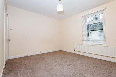 2 bedroom house to rent - Photo 3