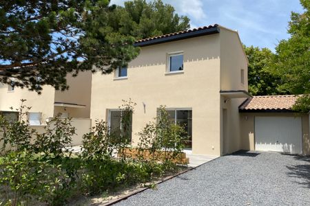 VILLA T4 R+1 86 m² - LE TOURET SALON DE PCE - Photo 3