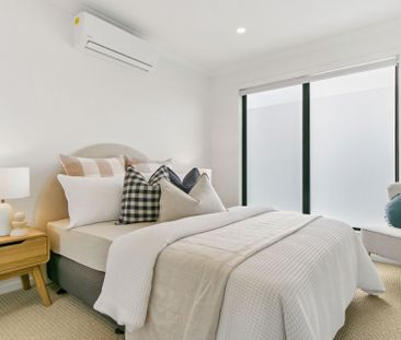 Evergreen Beauty! - Photo 1