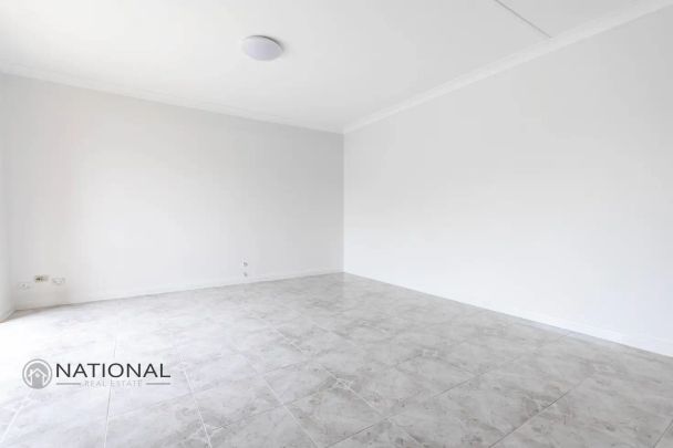 6a Holdsworth St, Merrylands NSW 2160 - Photo 1
