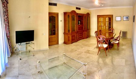 Alquiler de piso en Avenida de Andalucía - Photo 5