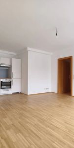 Wohnung mit Einbauküche direkt am Europaplatz - Foto 3