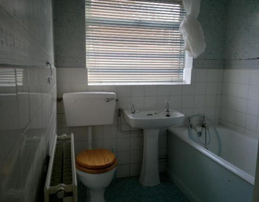 26, Springfield Drive, Forsbrook, Stoke-on-Trent, ST11 9DF. - Photo 1