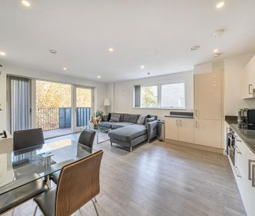 2 bedroom flat to rent - Photo 3