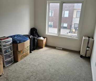 For Lease - 62 Dryden Lane, Hamilton, Ontario - Photo 5