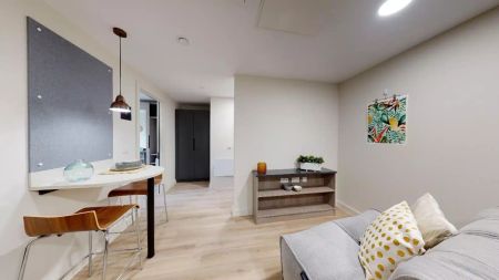 Two Bed Apartment - Photo 2