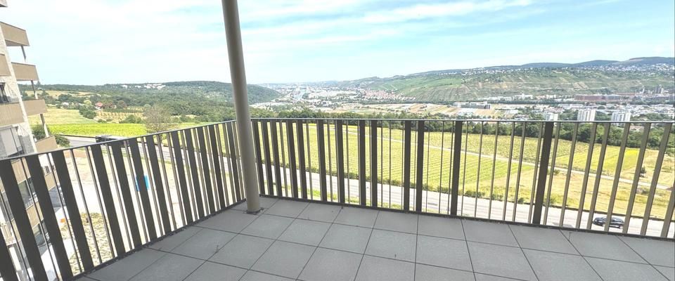 Großzügige 4-Zimmer-Wohnung mit Panoramablick - Foto 1