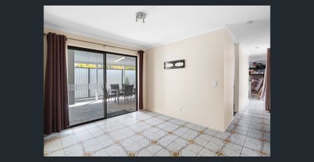 Spacious Family Home with Pool in Prime Browns Plains Location - Photo 2