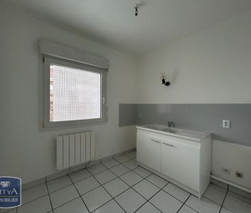 Location Appartement 2 pièces 50m² BLOIS 41000 - Photo 3