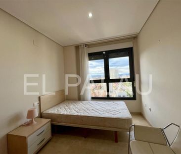 Piso de alquiler en Sant Pau - Photo 2