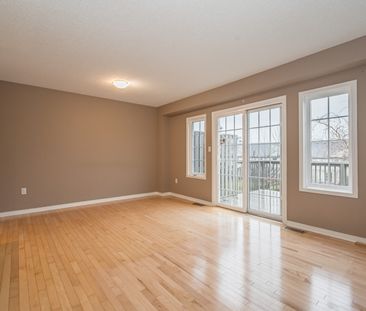 1155 Gordon St, Guelph - Photo 3