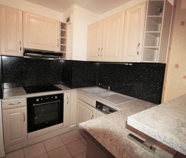 Location Appartement 2 pièces 43m² - Photo 4