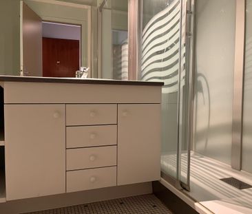 Location Appartement 1 pièce 33m² LES SABLES D OLONNE 85100 - Photo 5