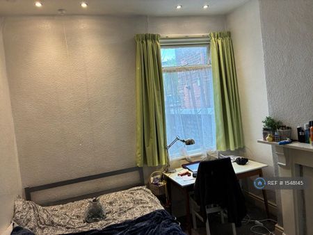 5 bedroom terraced house to rent - Photo 5