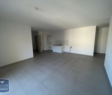 Appartement à louer 3 pièces 69.75m² - Photo 2