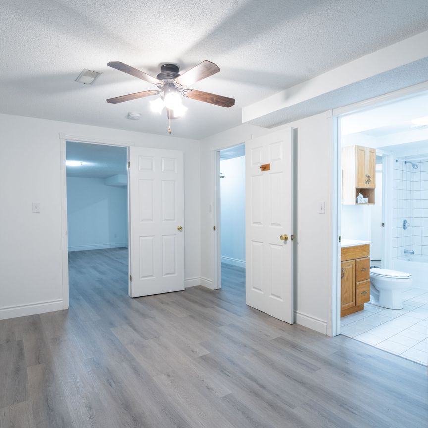 For Lease - 1618 Major Oaks Road, Pickering, Ontario - Photo 1