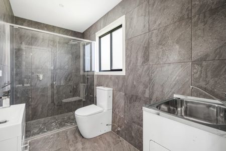 Modern 2 Bedroom Granny Flat - Photo 4