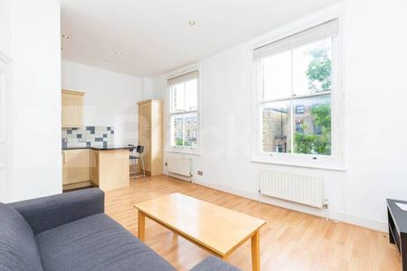 Bright and airy one bedroom property minutes to Tufnell park station - Photo 5