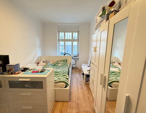 Charmante 3-Raum-Wohnung in Stadtfeld Ost - Photo 1