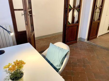 Via Sant'Antonino, Florence, Tuscany 50123 - Photo 3