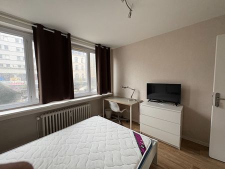 T5 MEUBLE en souplex de 121,86 m2, rue du Molinel – Lille-Centre réf 1511-3 - Photo 5