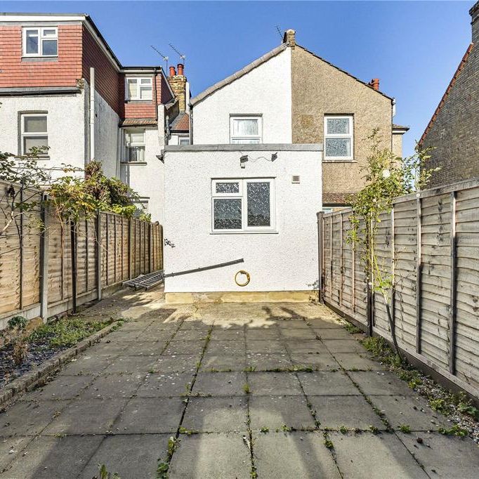 3 bedroom house to rent - Photo 1