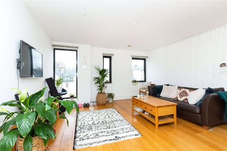 Follis House, 1D Orleston Road, London, N7 8LH - Photo 4
