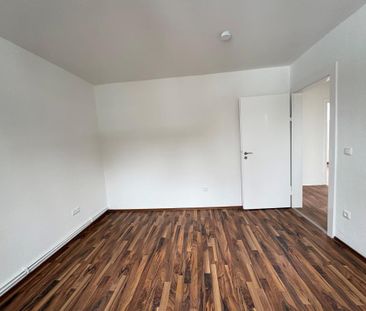 3-Zimmer-Wohnung in Wilhelmshaven City mit Badewanne im Dachgeschoss! - Photo 2