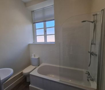3 bedroom house to rent - Photo 3