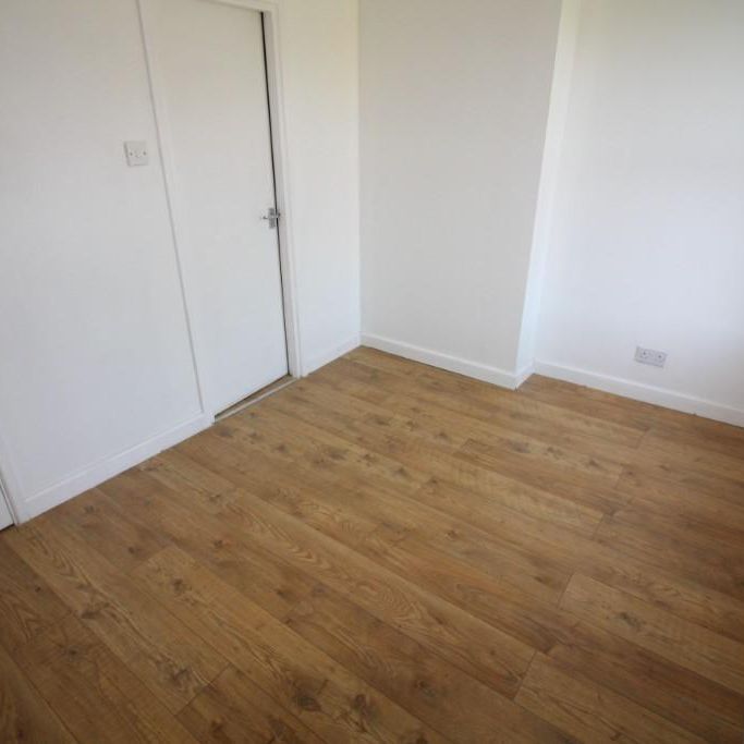 1 bed Flat - Photo 1