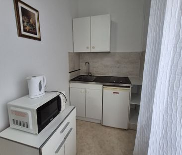 Location Appartement 1 pièce 21m² LENS 62300 - Photo 3