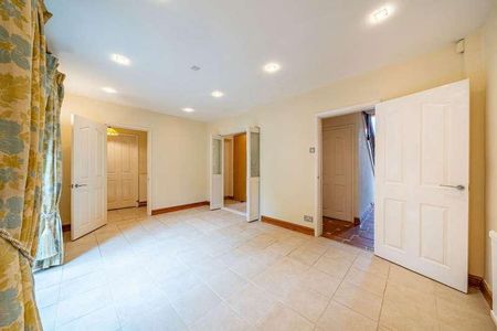 Fairefield Crescent, Glenfield, Leicester, LE3 - Photo 3