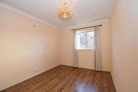 1 bedroom maisonette to rent - Photo 2
