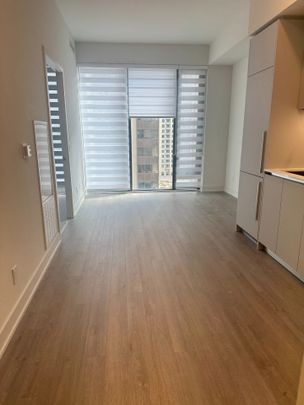 For Lease - 8 Cumberland Street Unit# 1304, Toronto, Ontario - Photo 1