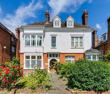 3 Bed Maisonette, West Hill, SW15 - Photo 2