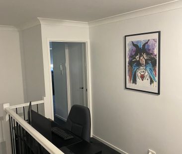 Upper Coomera - Photo 2