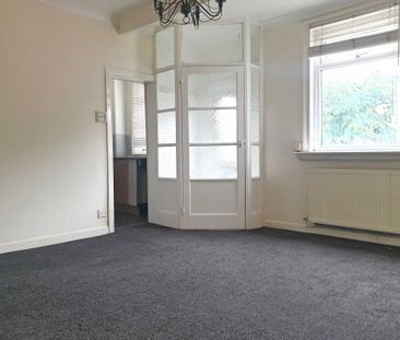 Edenfield Road, Rochdale - Photo 3