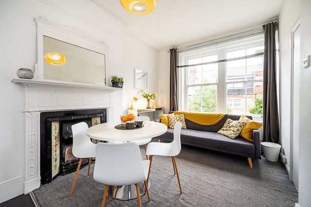 Studio Flat, Belsize Park, NW3 - Photo 1