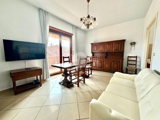 5 locali in affitto - Photo 1