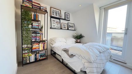 1 Bed Flat, Britton Street, EC1M - Photo 5