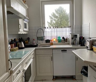 *Helle 3 Zimmer Wohnung mit großem Balkon und viel Platz im DG !!!* - Photo 3
