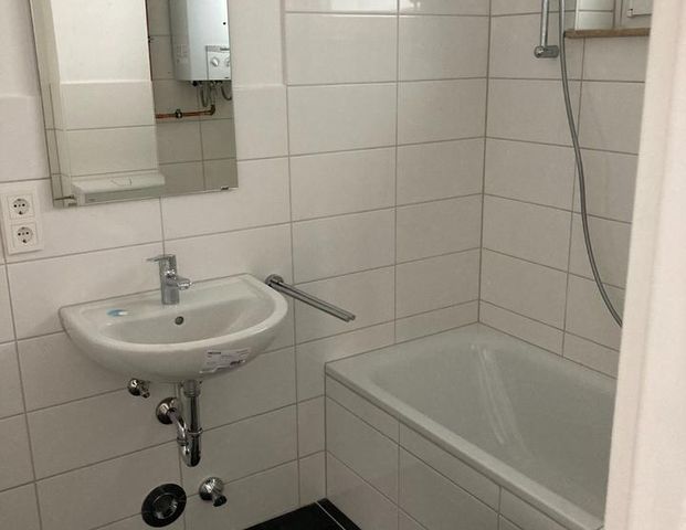 Referral for 3-Room / Empfehlung für 3-Zimmer-Wohnung zur Miete - Foto 1