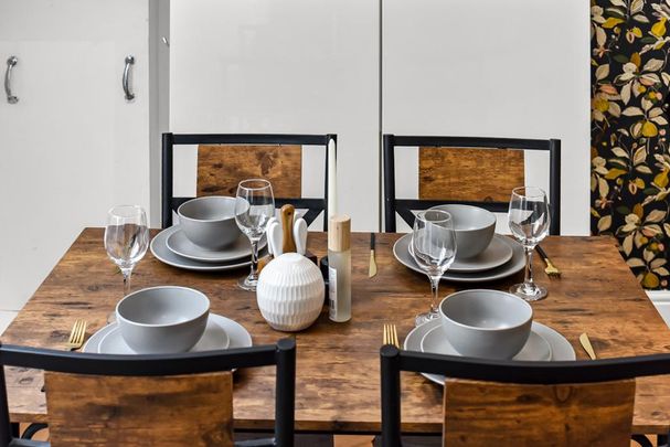1 bedroom serviced apartment to rent - Photo 1