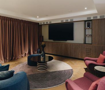 3 bedroom flat to rent - Photo 1