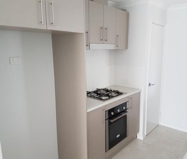 Charming Lowset 3-Bedroom Home in Seville Grove Perfect Location, M... - Photo 4