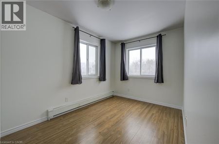 20 PULESTON Street Unit# 2, Brantford, Ontario, N3S6P2 - Photo 5