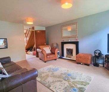2 bedroom semi-detached house to rent - Photo 3
